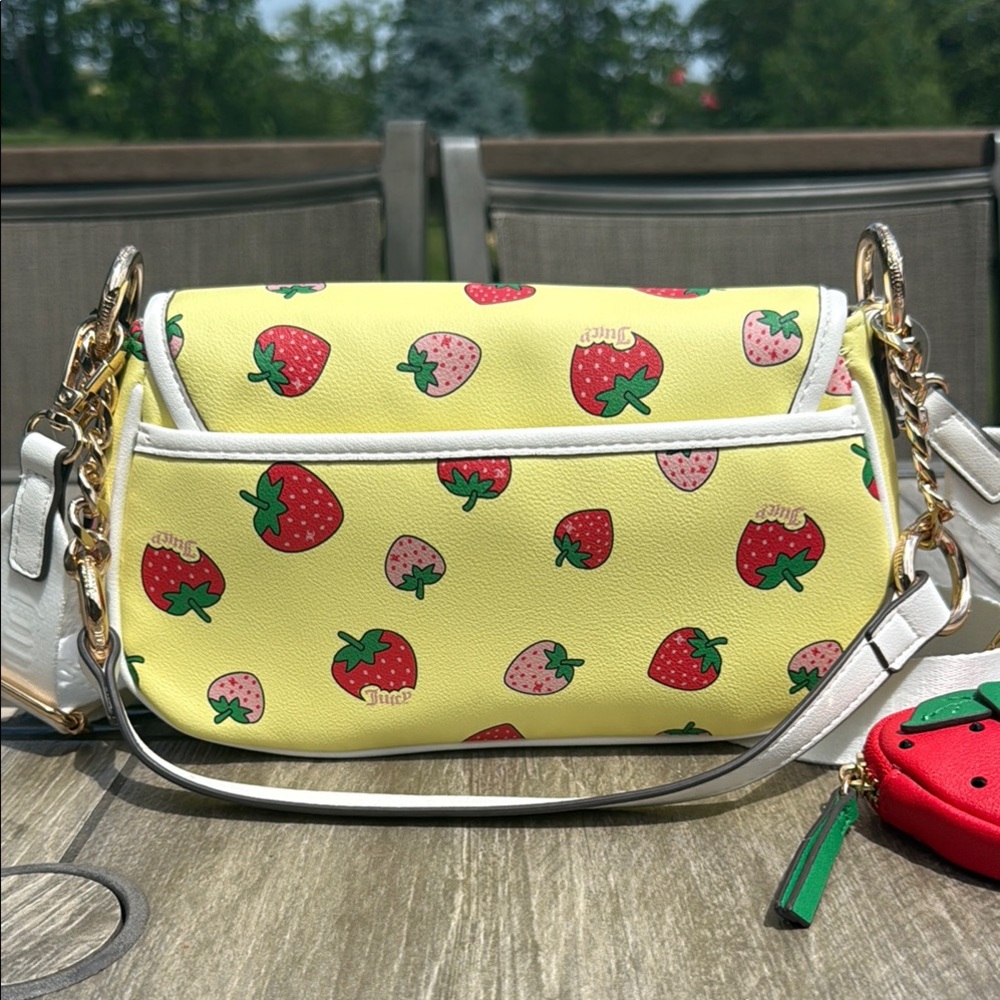 NWT Juicy Couture 2pc Yellow and Red Strawberry Crossbody Excuslive Bag - Picture 2 of 6